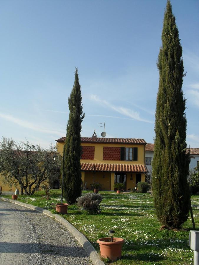 Agriturismo Tori 2 Montecarlo Exterior photo