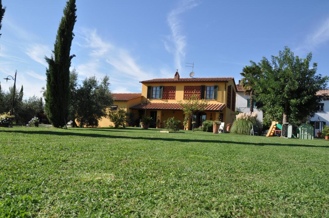 Agriturismo Tori 2 Montecarlo Exterior photo