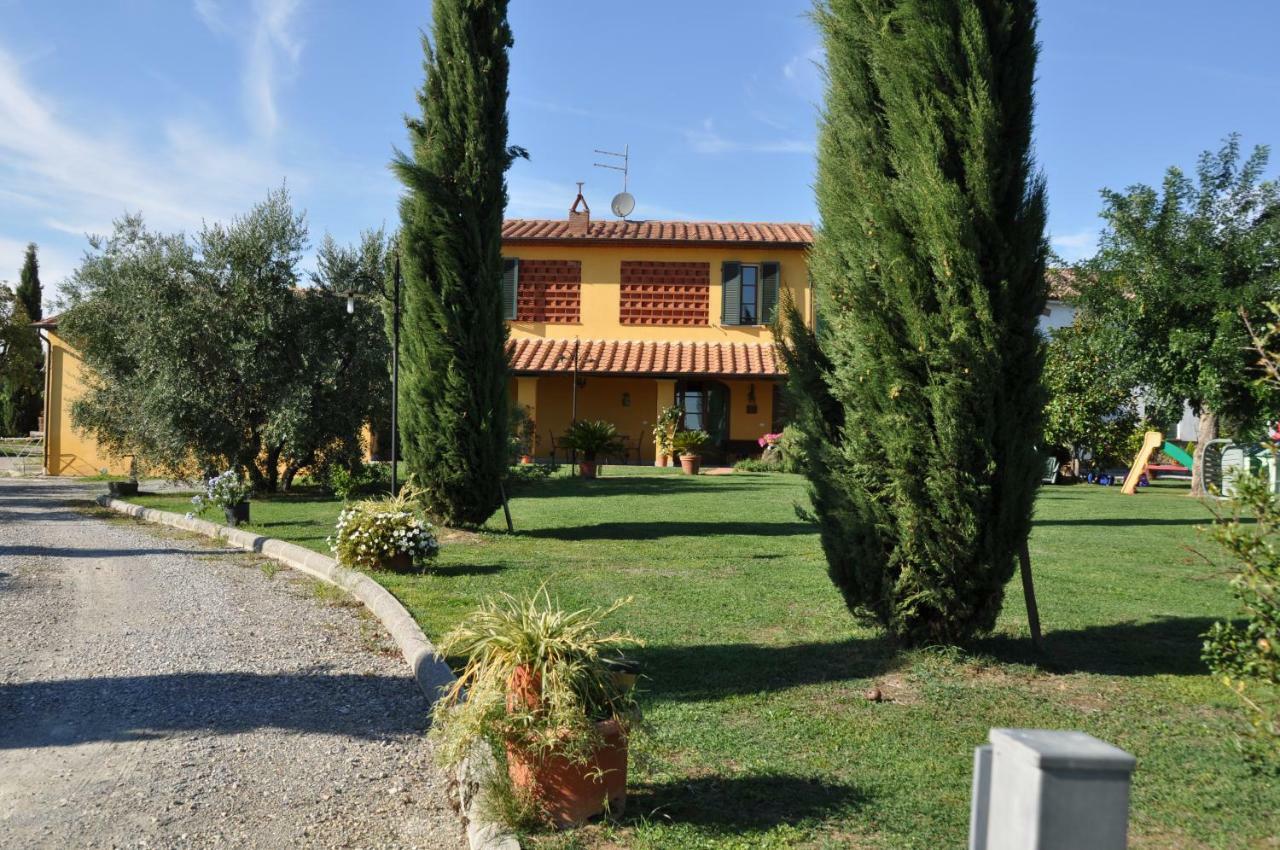Agriturismo Tori 2 Montecarlo Exterior photo